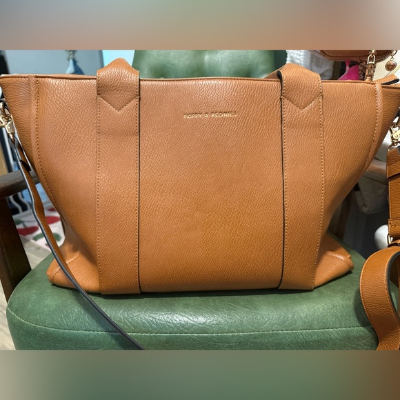 👜🌸Poppy & Peonies Cognac Multitasker Tote! 16" Laptop, Stanley tons of pockets - Picture 12 of 12